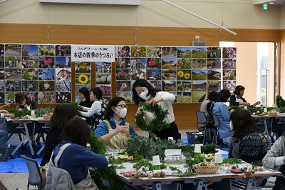 【グリーン大阪】女性大学クリスマスリース - コピー.JPG